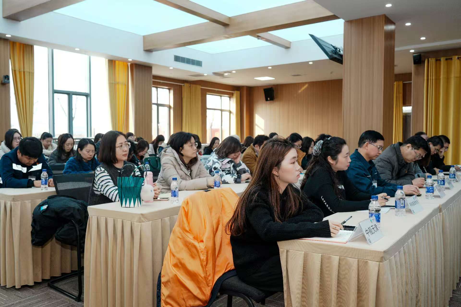 0e5d33f101ecba24ba26a7361ad26269