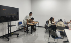 数字创意学院|企业课堂育匠才 校友领航启新途——虚拟现实现代学徒制走出人才成长闭环