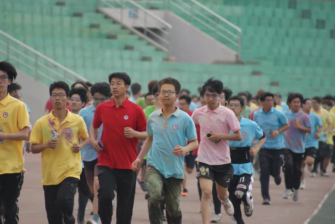 跑步中1