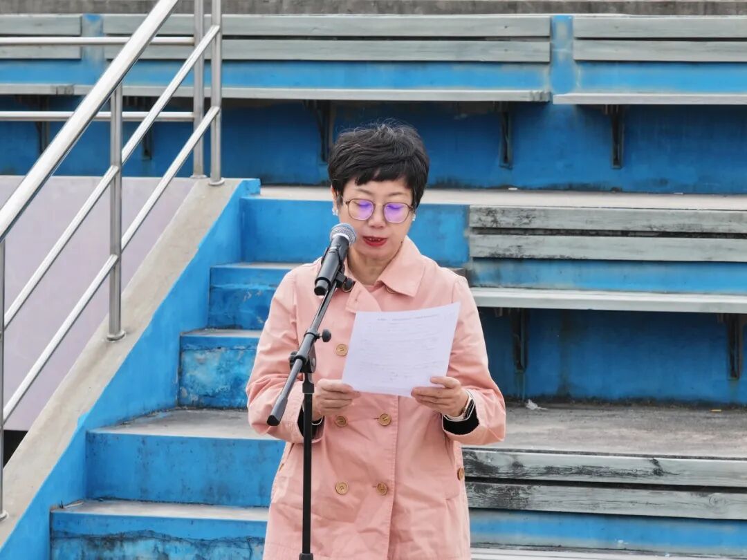 王书记闭幕式讲话