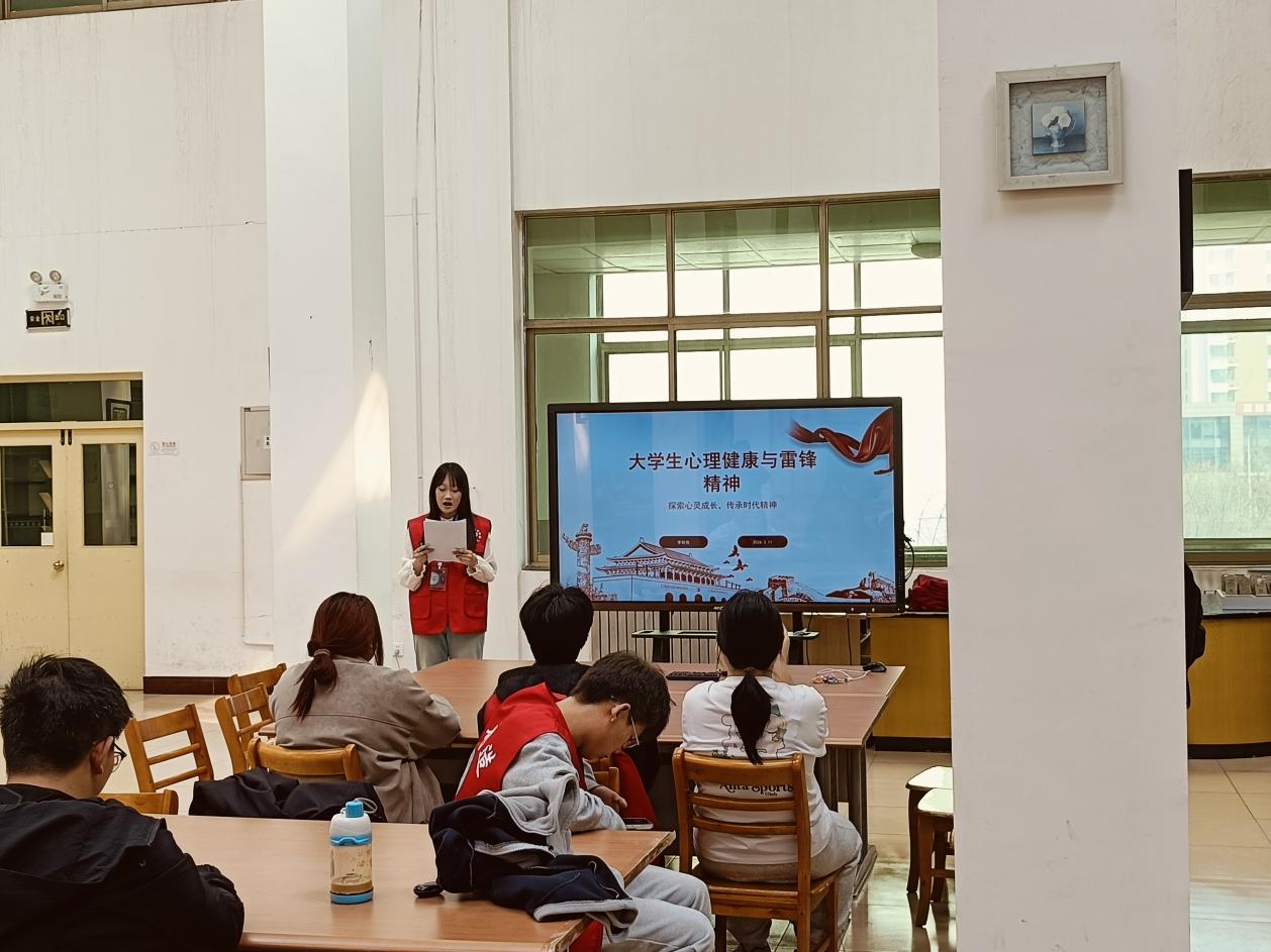 f5d8e3b9fe700dde8dd9ab0a2d24a97d