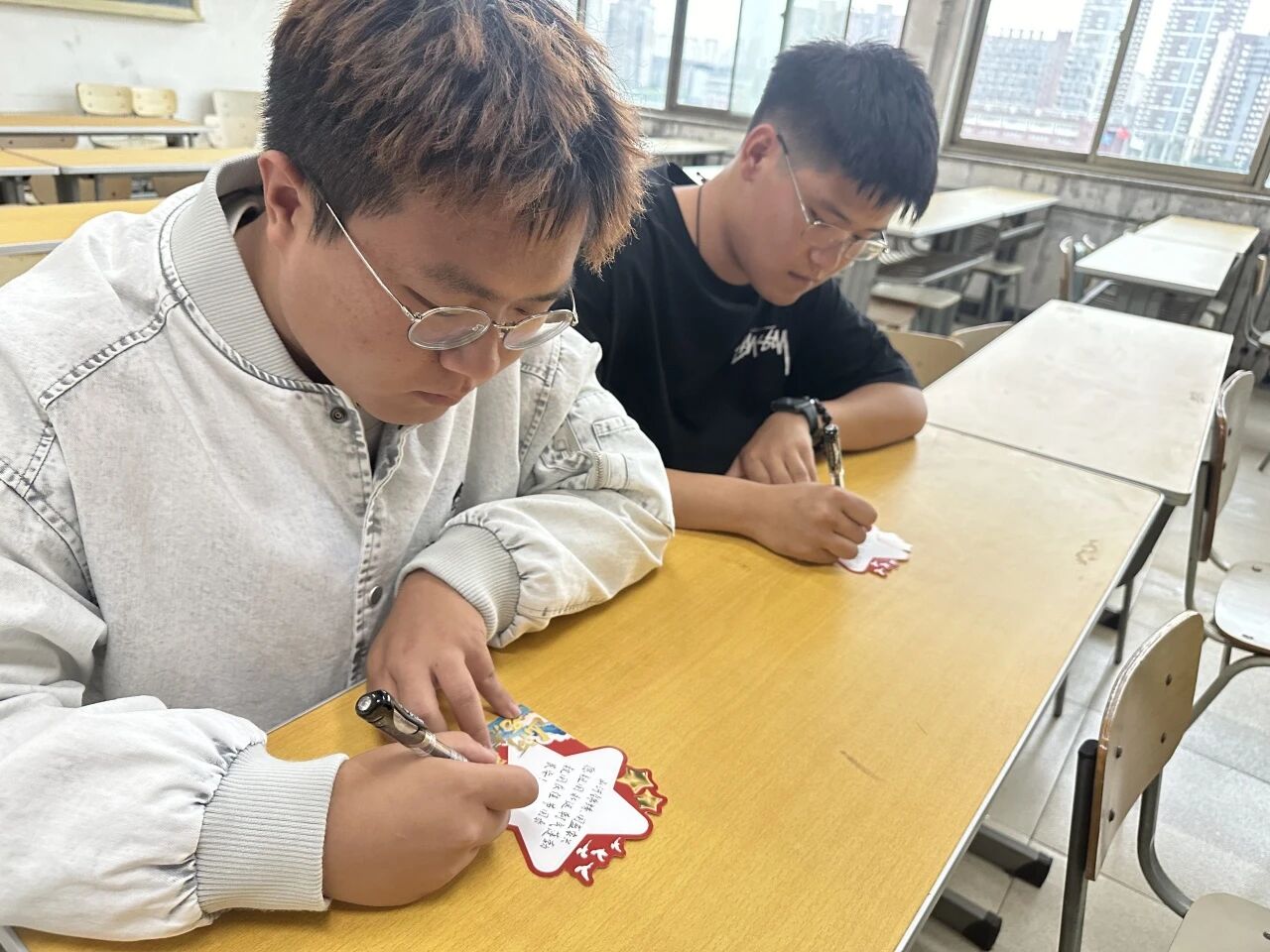 微信图片_2025-10-09_215253_435 微信图片_2025-10-09_215253_435